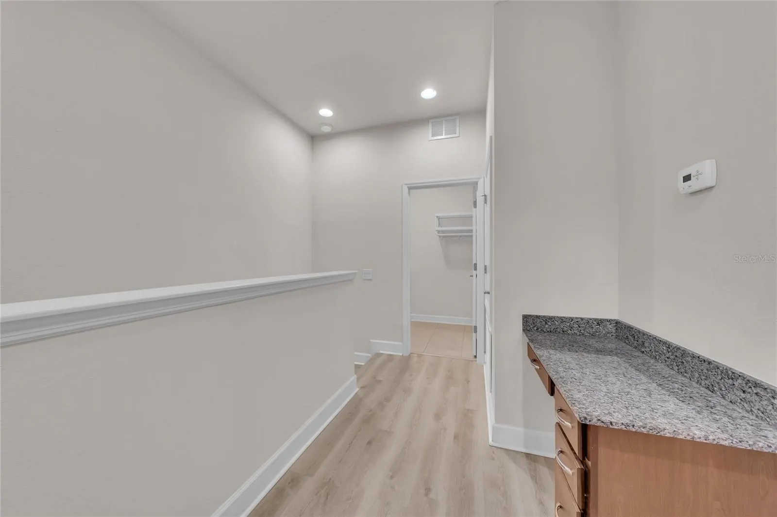 5824 VILLAGE CENTER DR