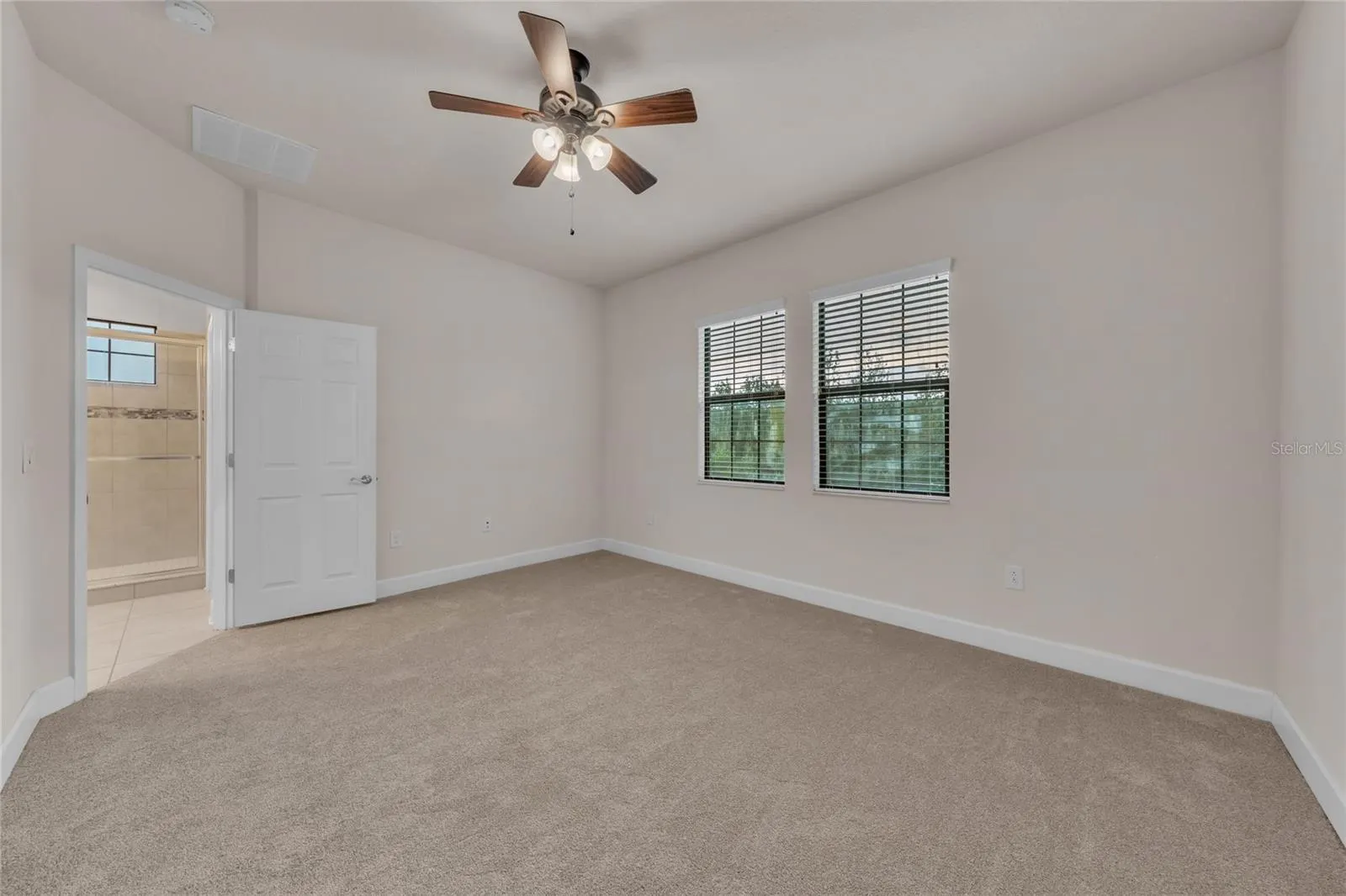 5824 VILLAGE CENTER DR