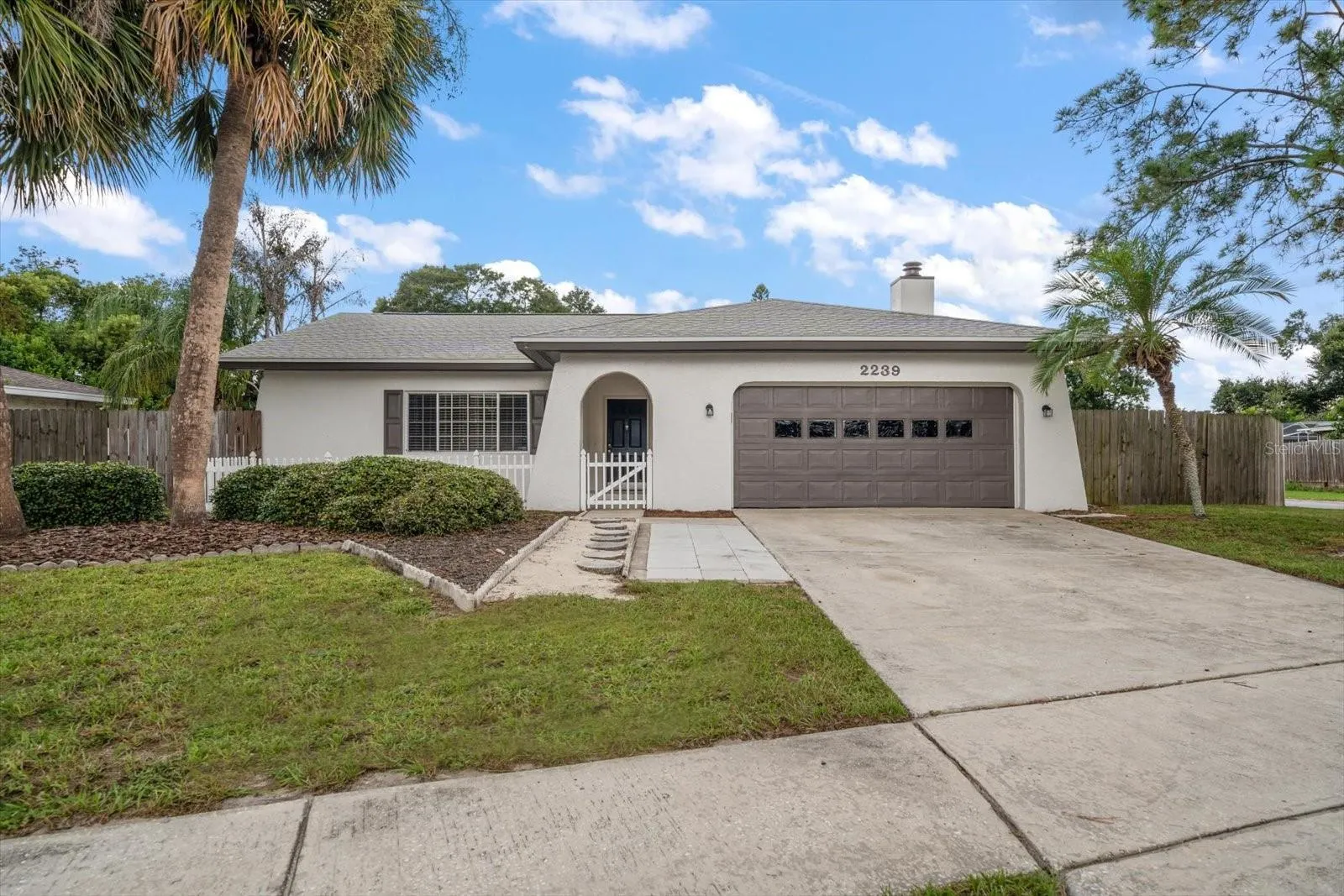 2239 BEACON POINT BLVD