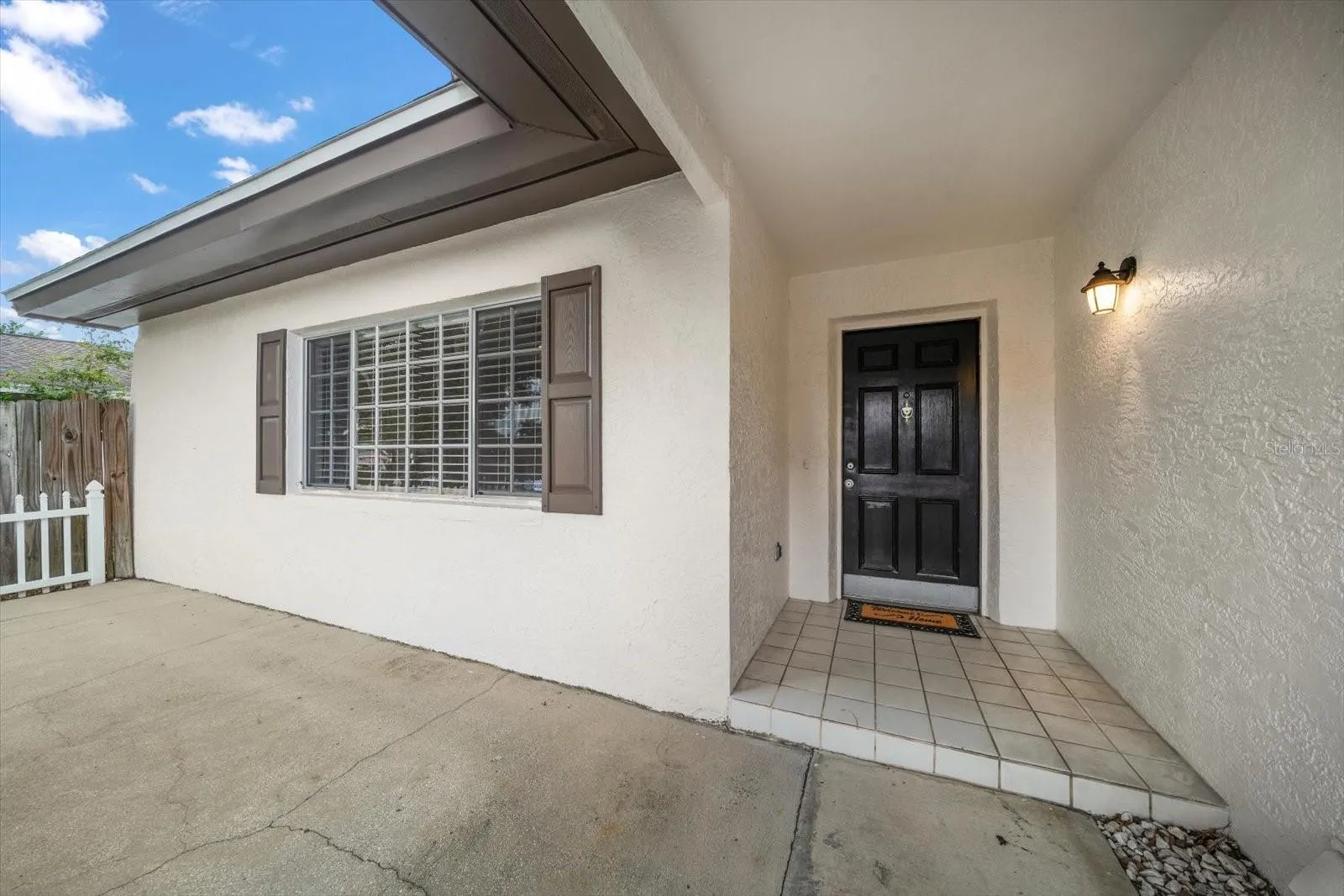 2239 BEACON POINT BLVD