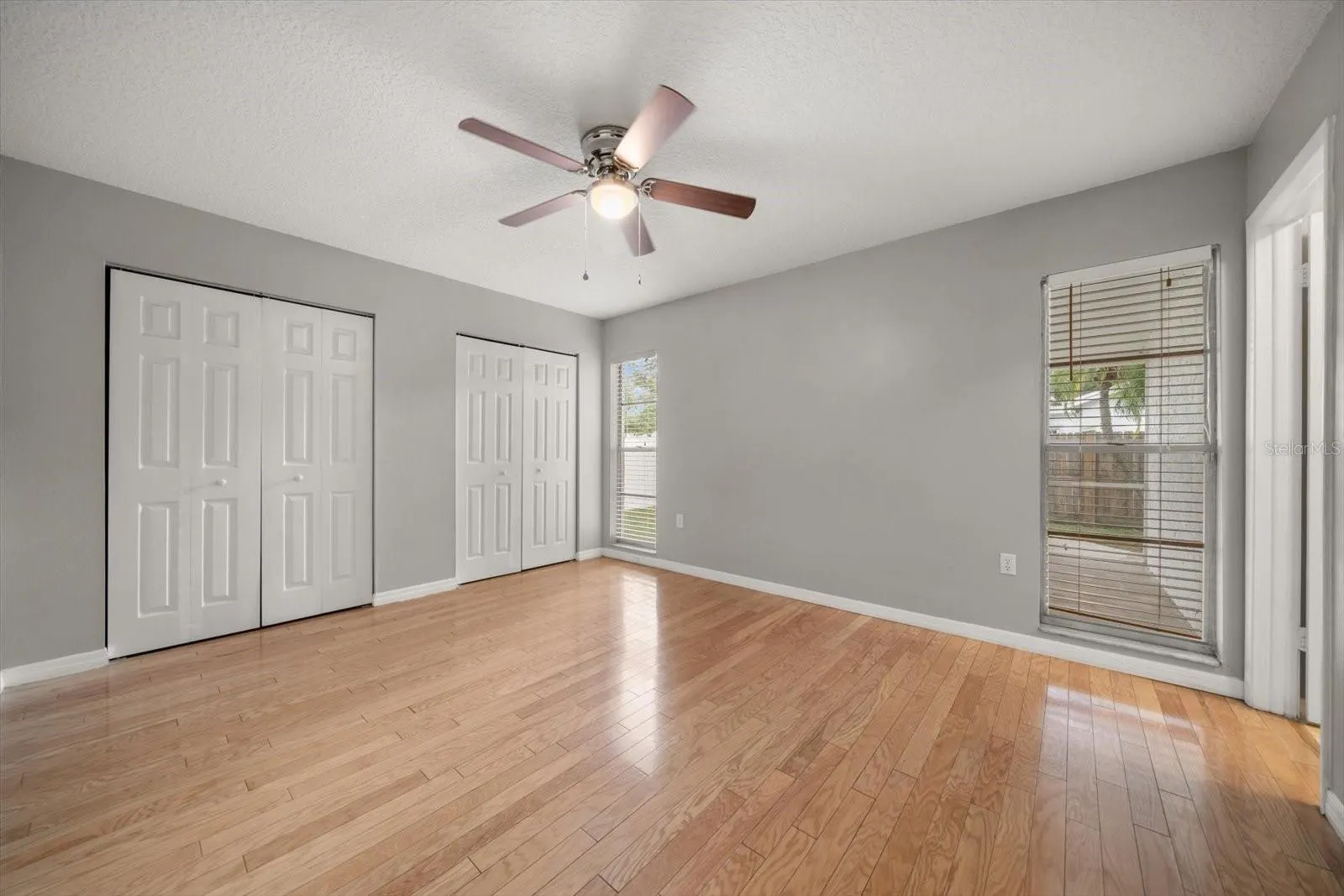 2239 BEACON POINT BLVD