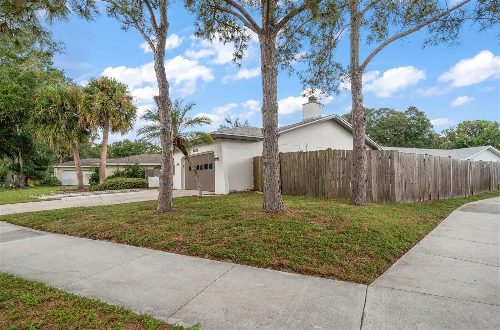 2239 BEACON POINT BLVD