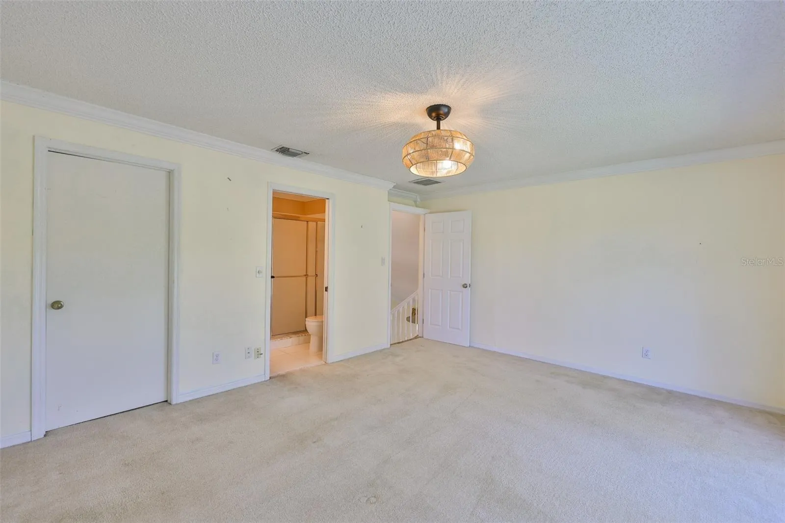 315 CALOOSA WOODS LN