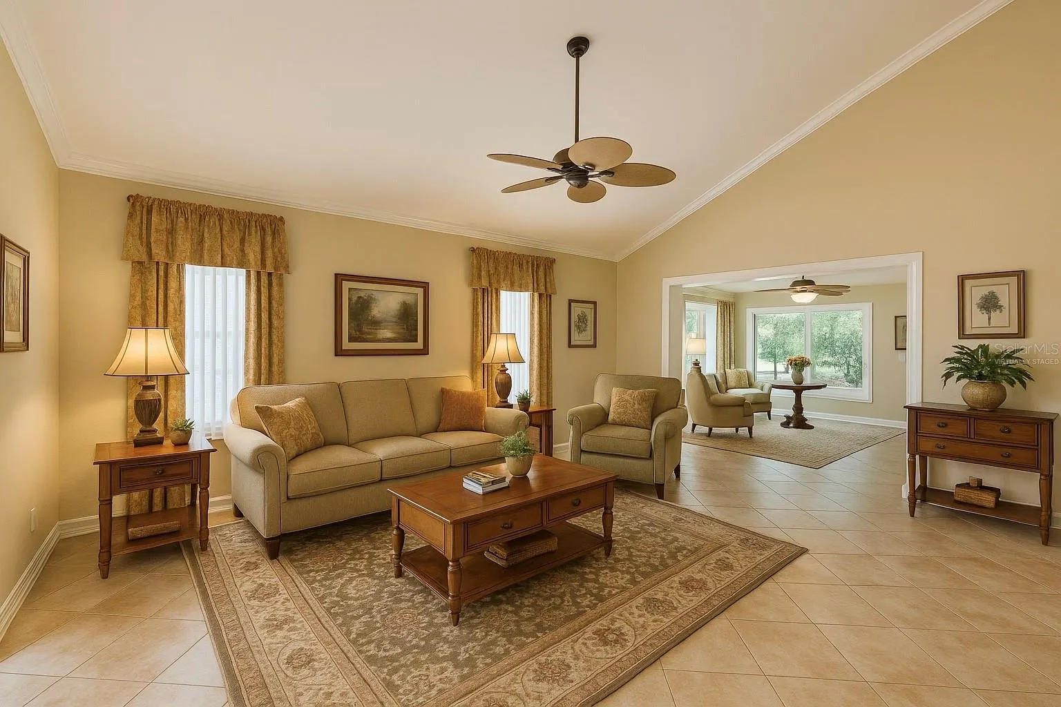 315 CALOOSA WOODS LN