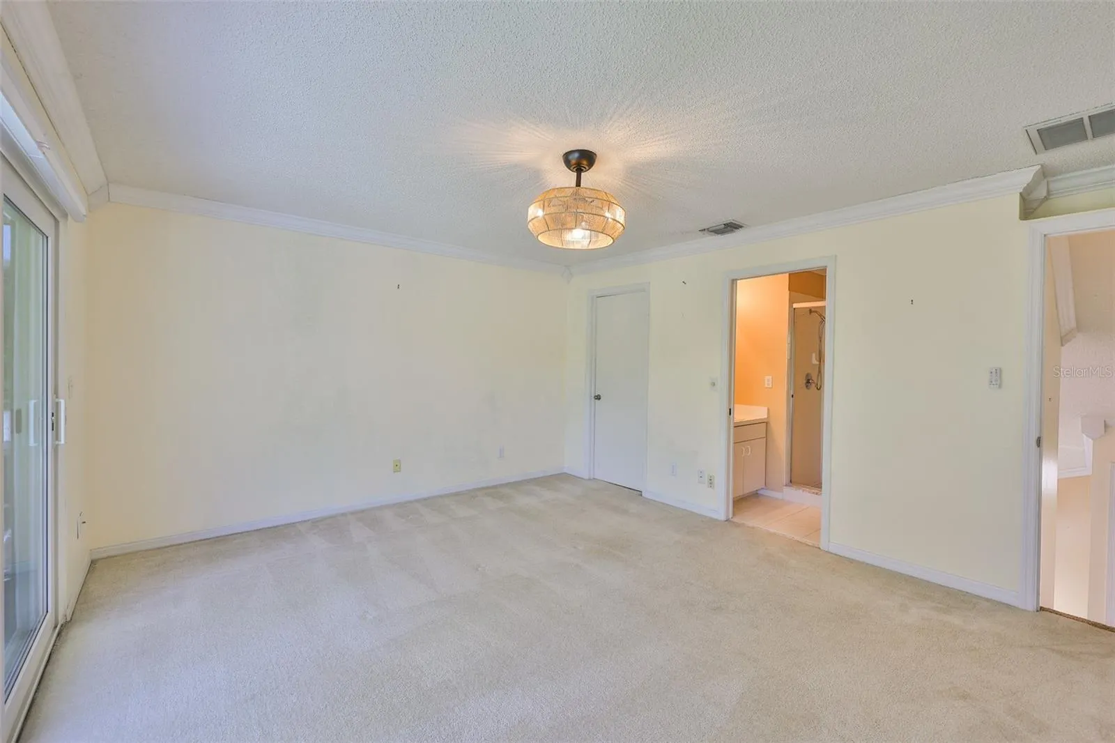315 CALOOSA WOODS LN