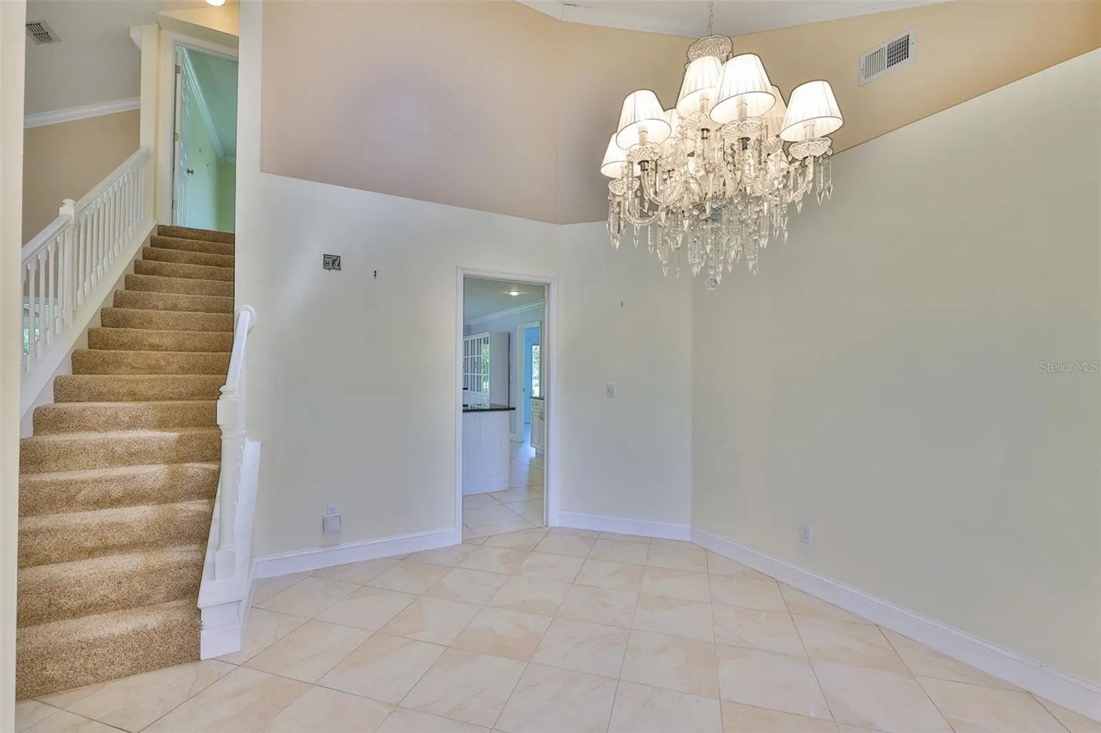 315 CALOOSA WOODS LN