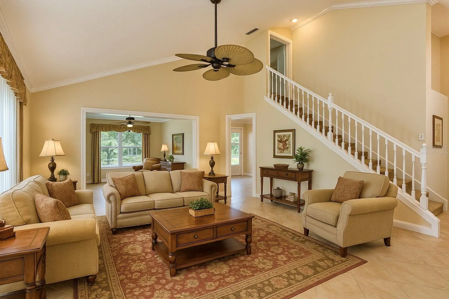 315 CALOOSA WOODS LN