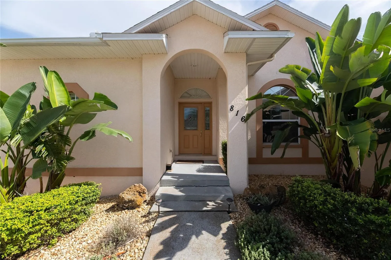 816 GOLF ISLAND DR