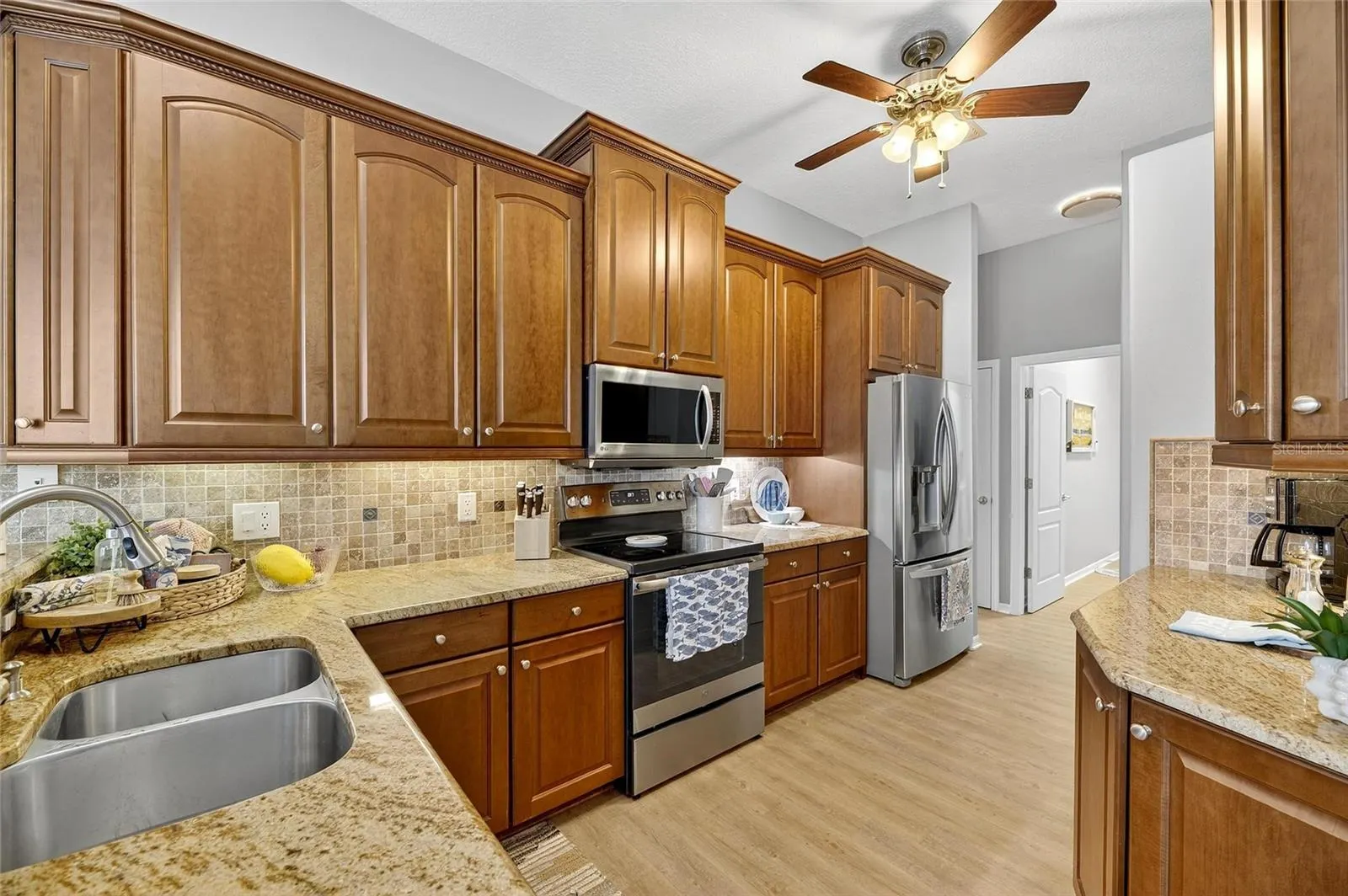 816 GOLF ISLAND DR