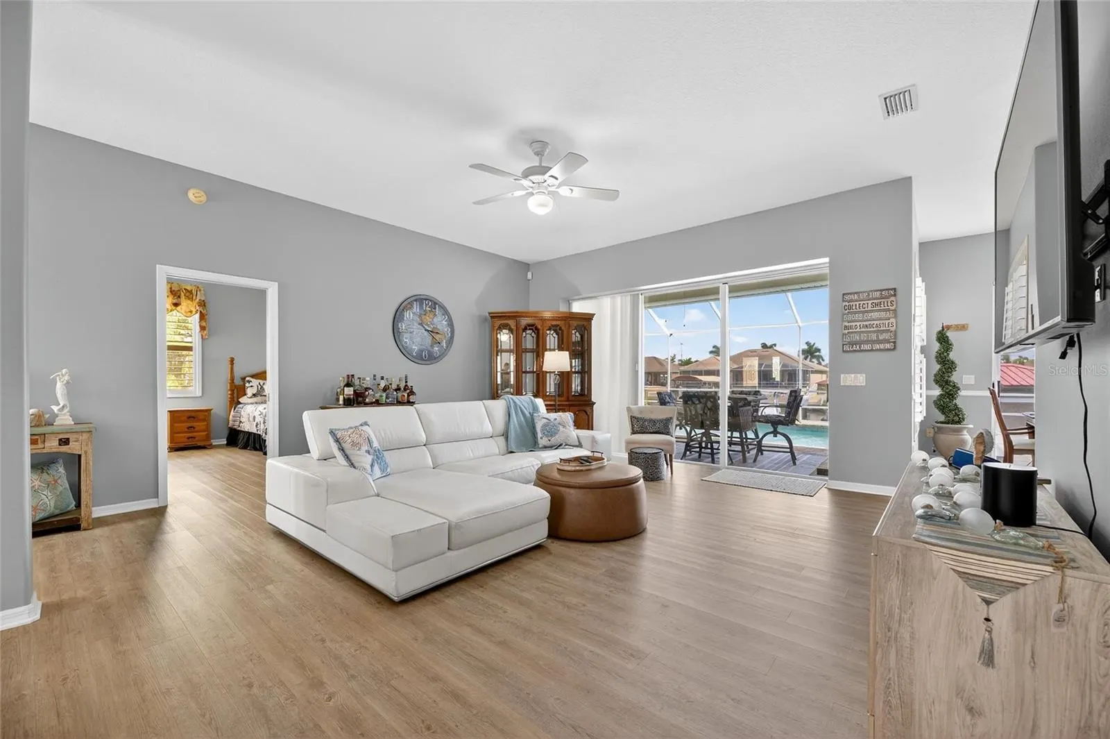 816 GOLF ISLAND DR