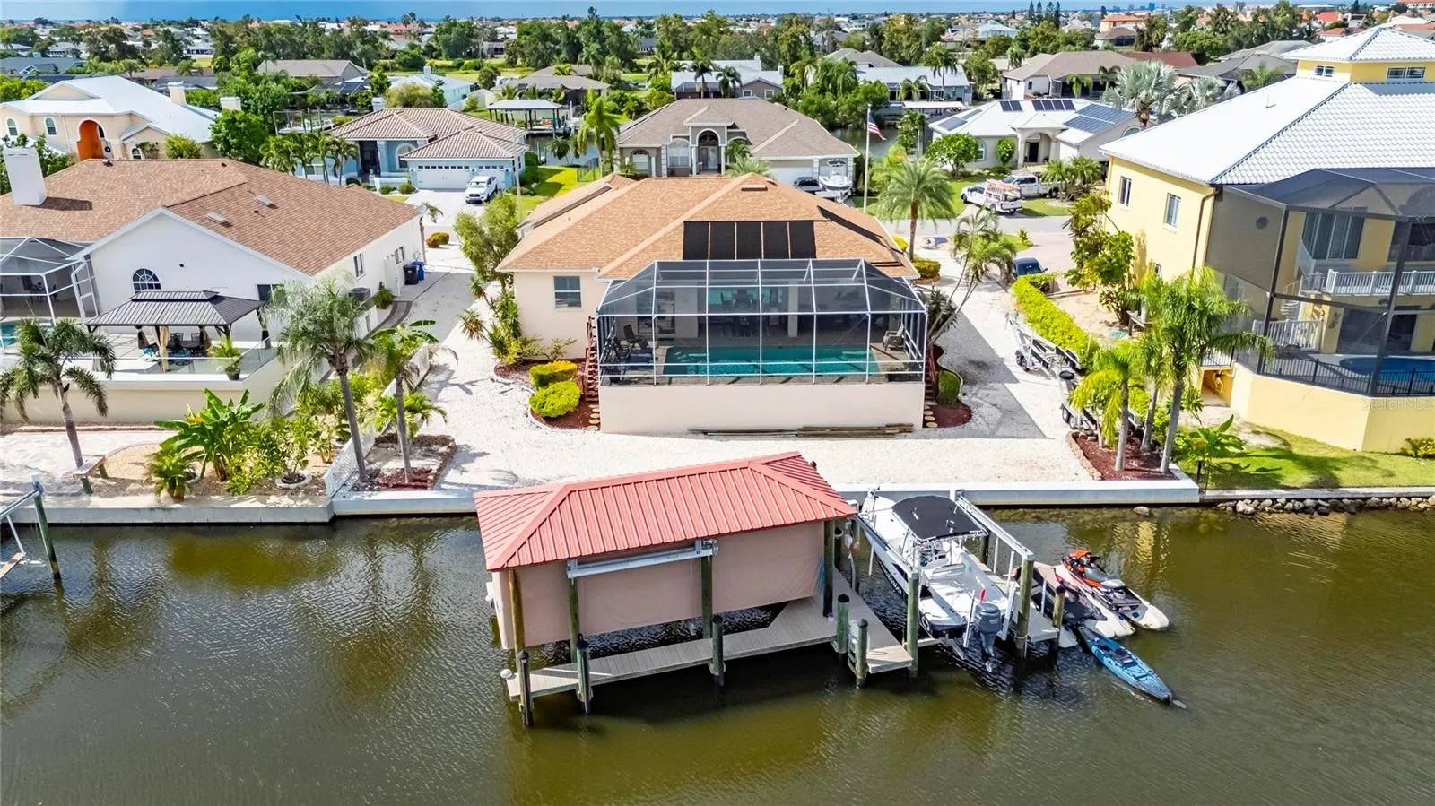 816 GOLF ISLAND DR