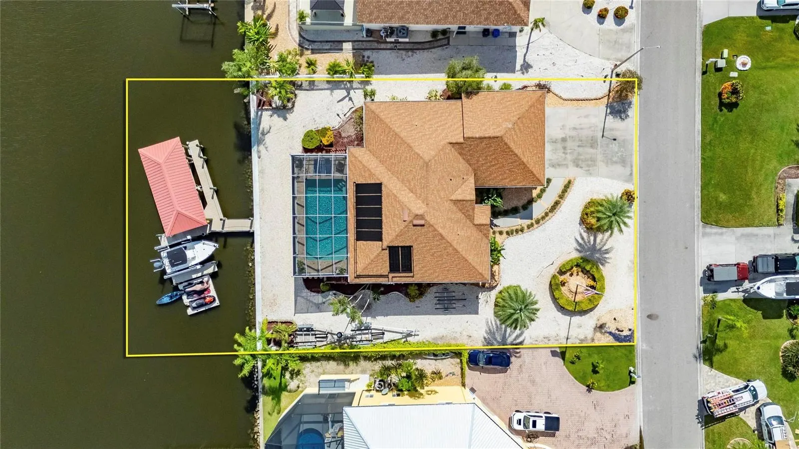 816 GOLF ISLAND DR