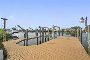 817 CHIPAWAY DR