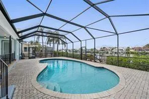 817 CHIPAWAY DR