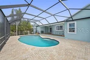 817 CHIPAWAY DR
