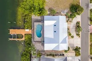 817 CHIPAWAY DR