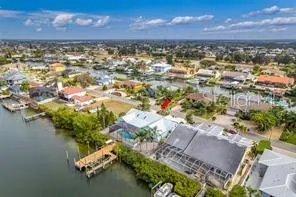 817 CHIPAWAY DR