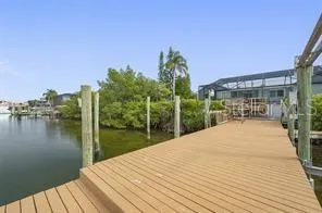 817 CHIPAWAY DR