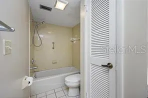 817 CHIPAWAY DR