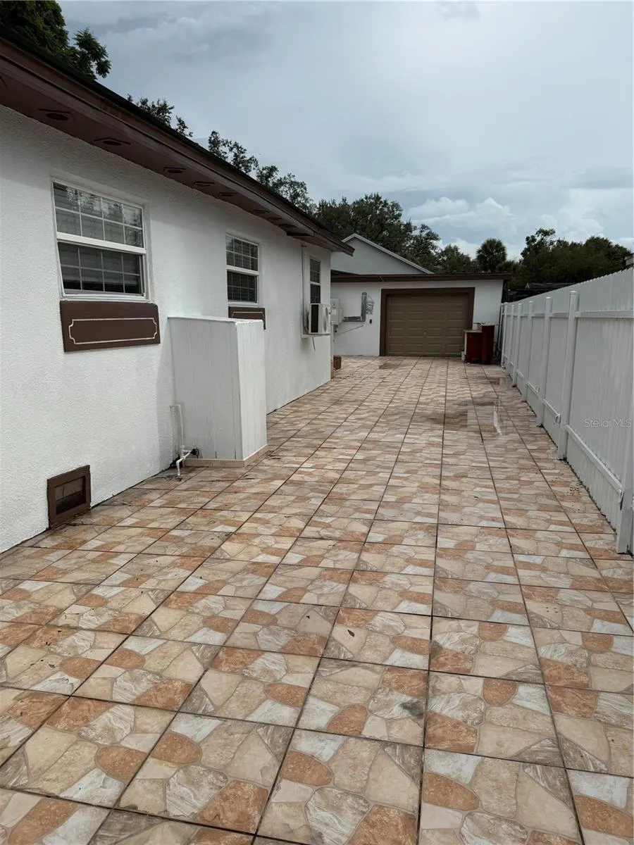3116 W HAYA ST