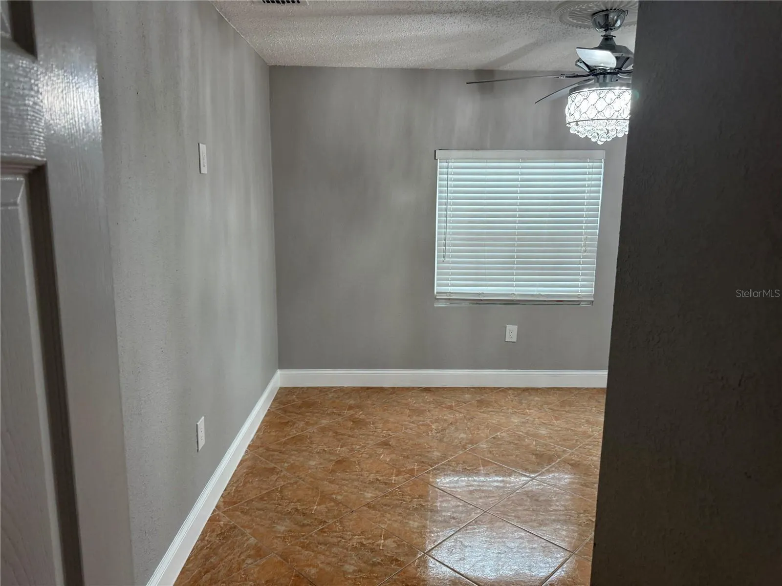 3116 W HAYA ST