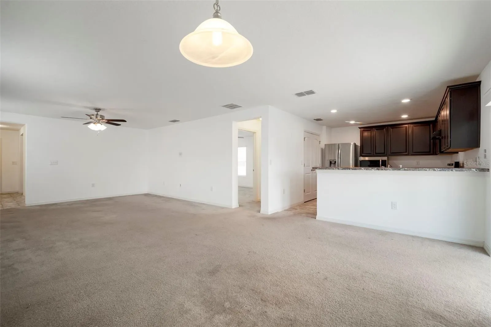 10637 LAGUNA PLAINS DR