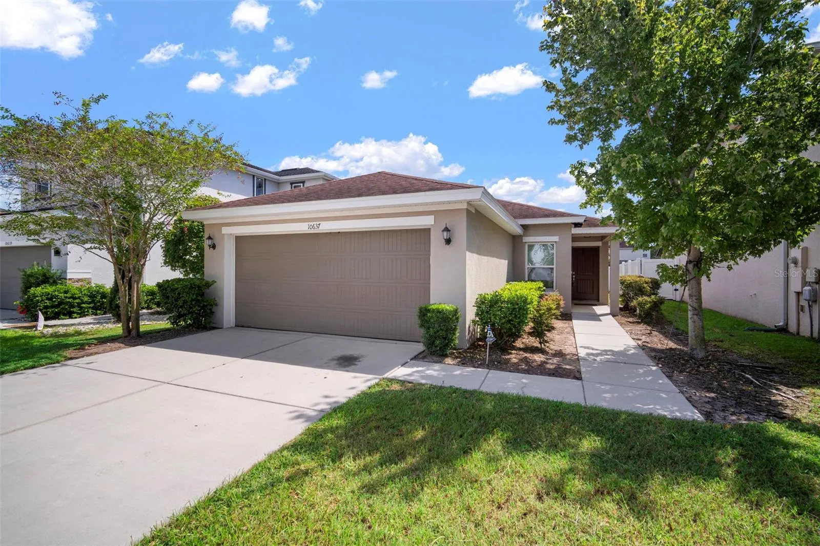10637 LAGUNA PLAINS DR