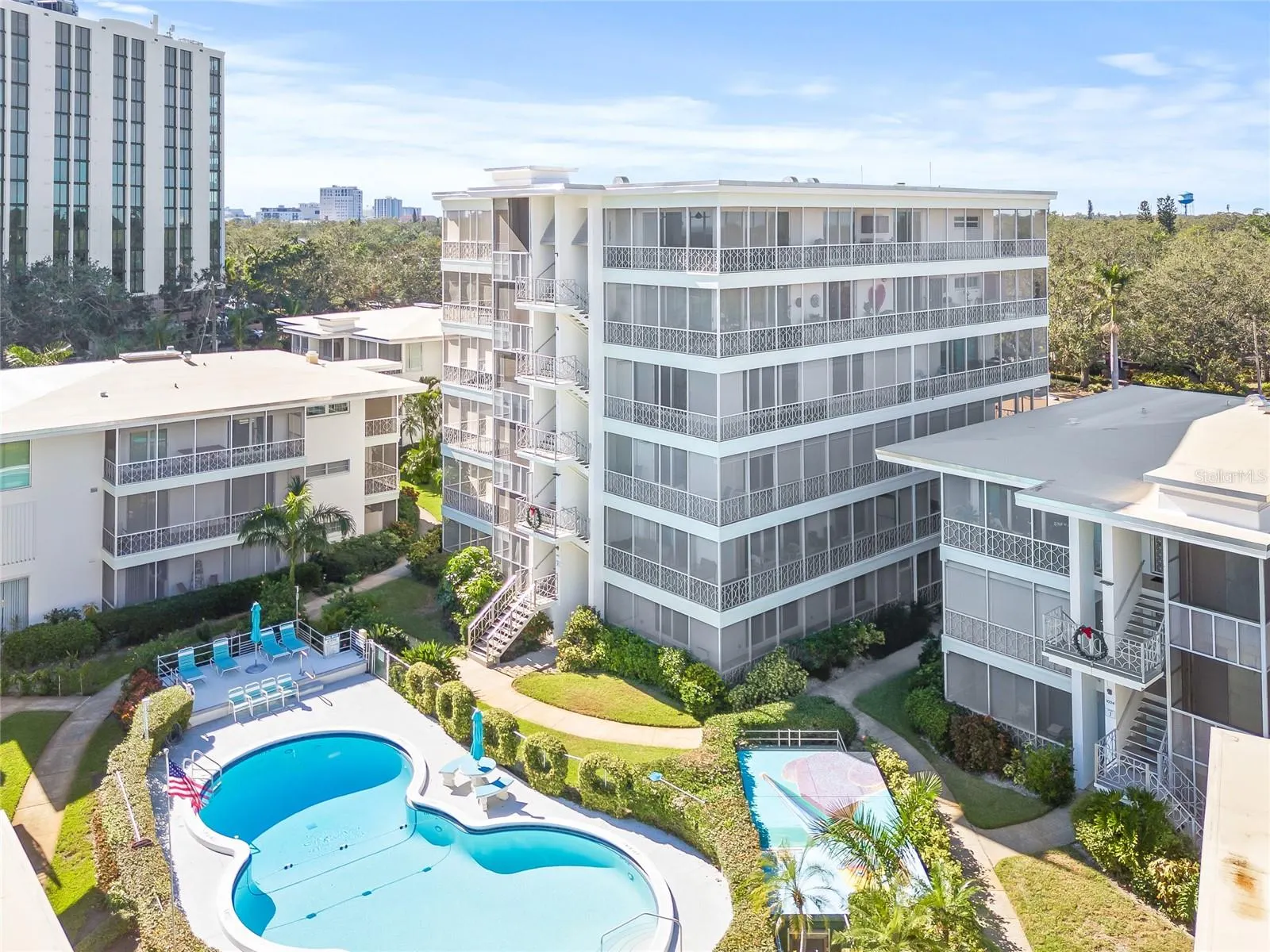 1012 N SHORE DR NE #14, #14