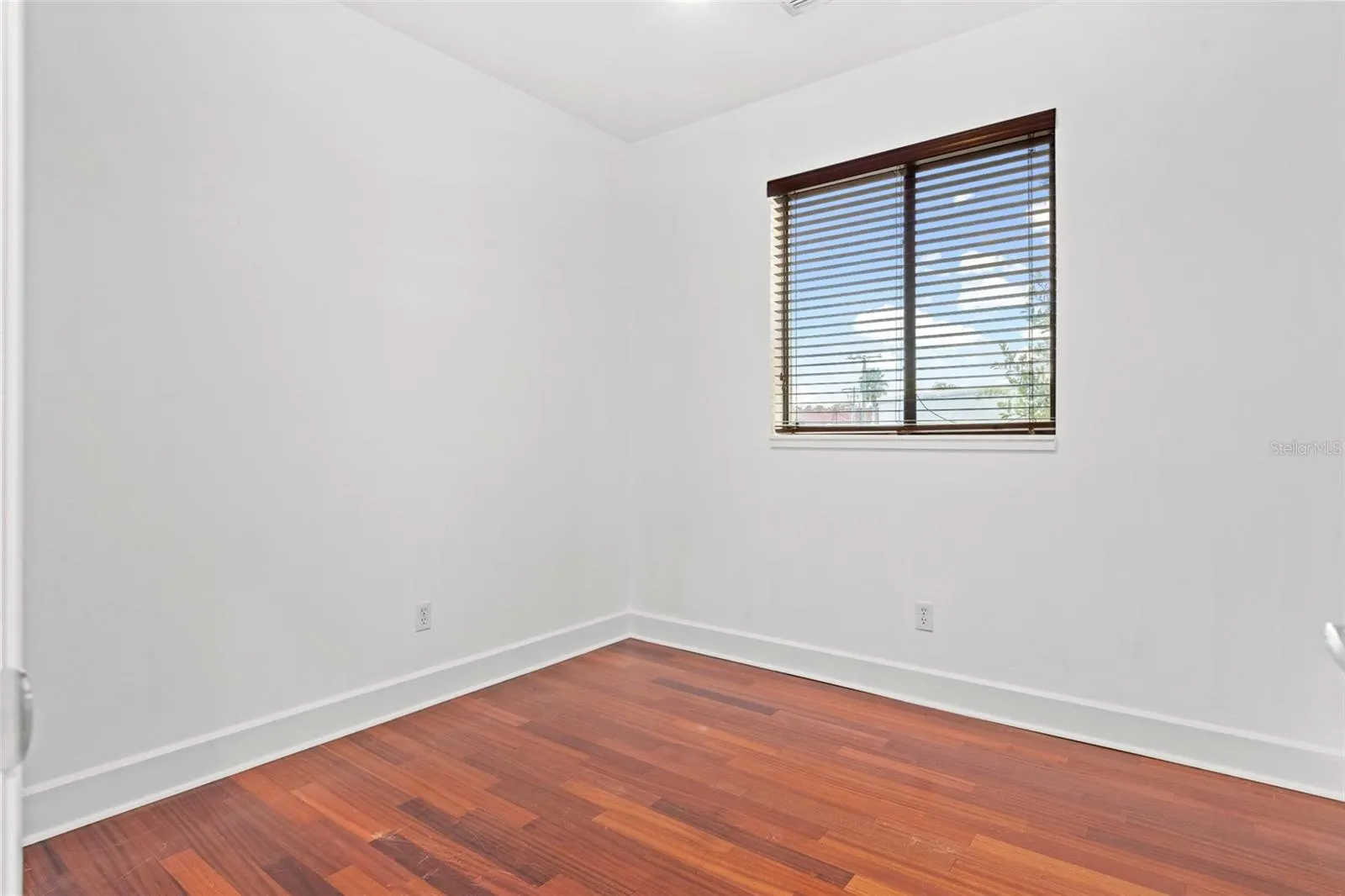 212 S MOODY AVE #3, #3