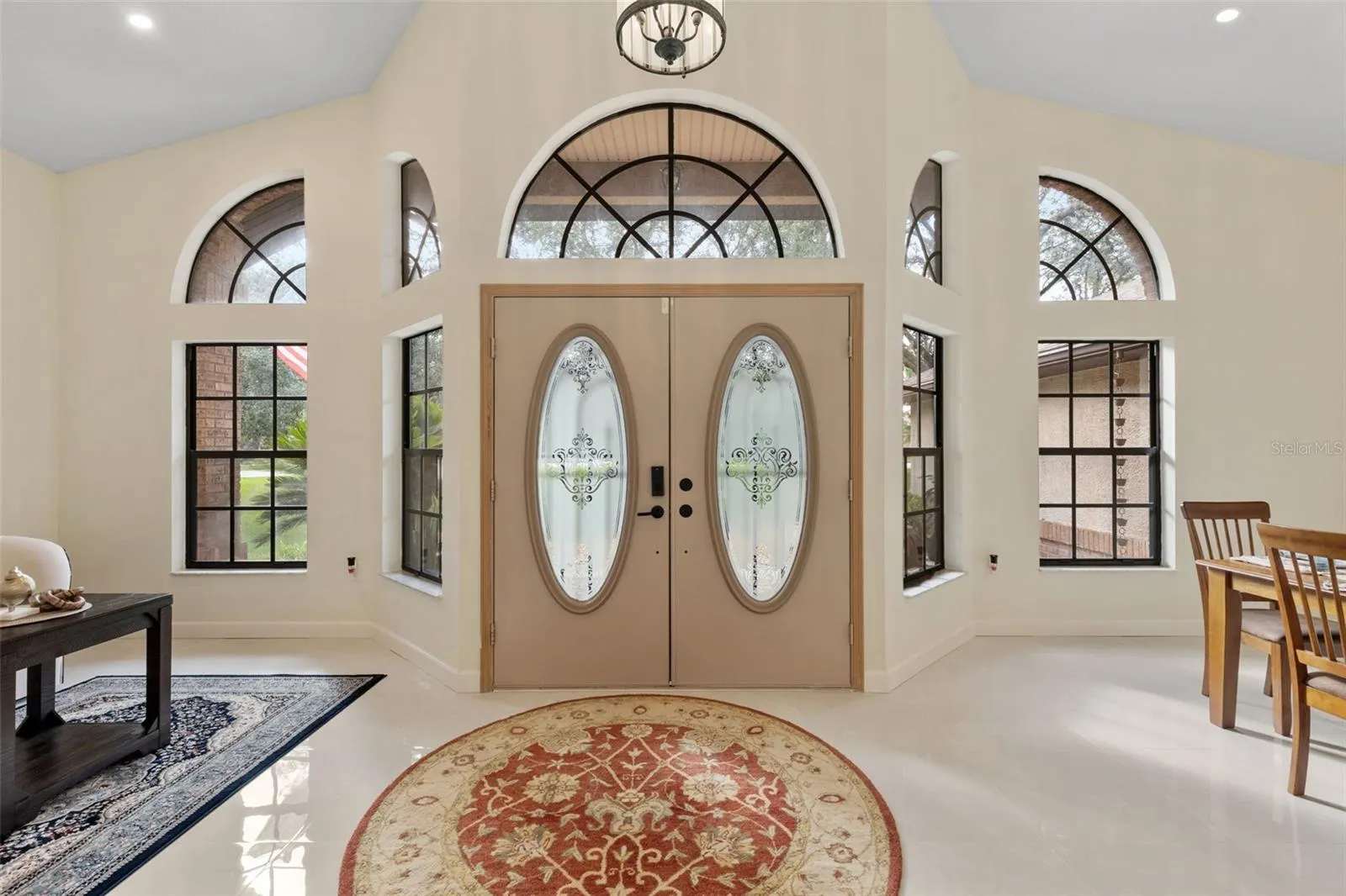 6491 LAUREL OAK DR