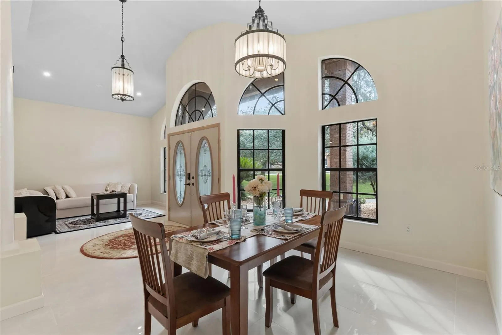 6491 LAUREL OAK DR