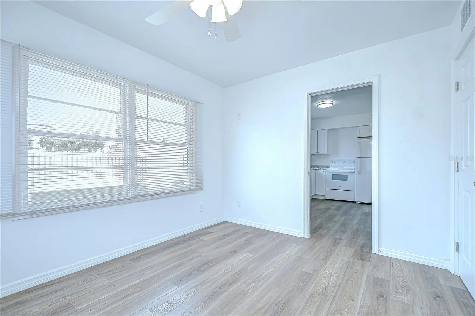 150 E MADEIRA AVE #1, #1