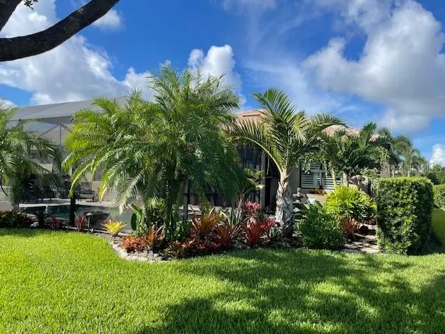 5872 SNOWY EGRET DR