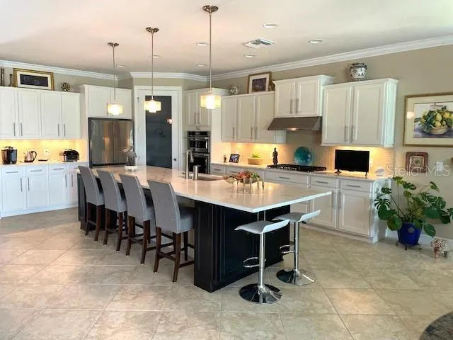 5872 SNOWY EGRET DR