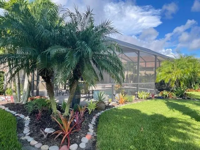 5872 SNOWY EGRET DR