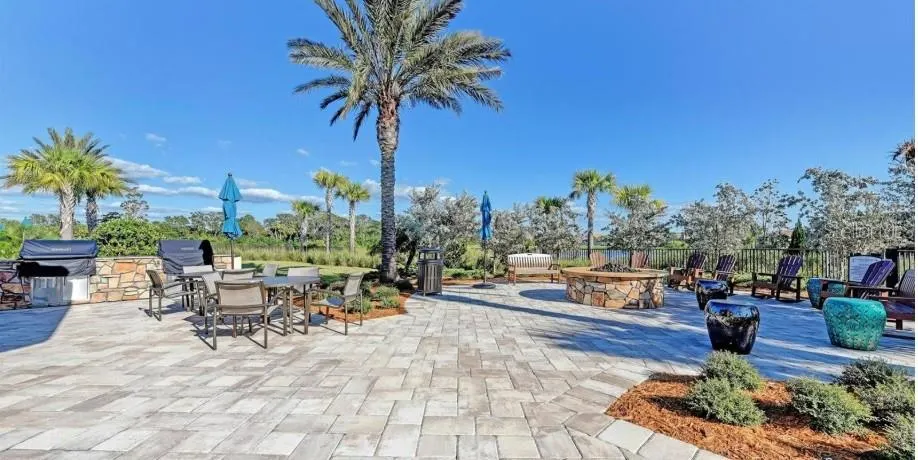5872 SNOWY EGRET DR