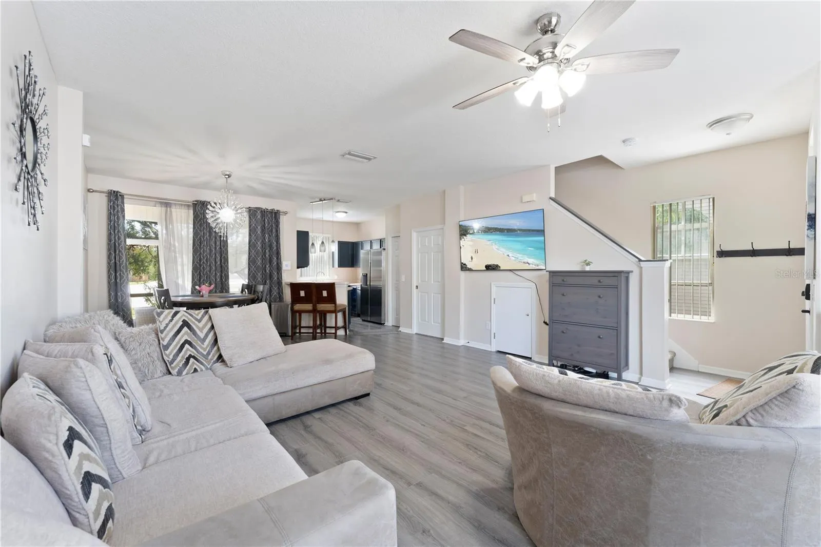 12468 COUNTRY WHITE CIR