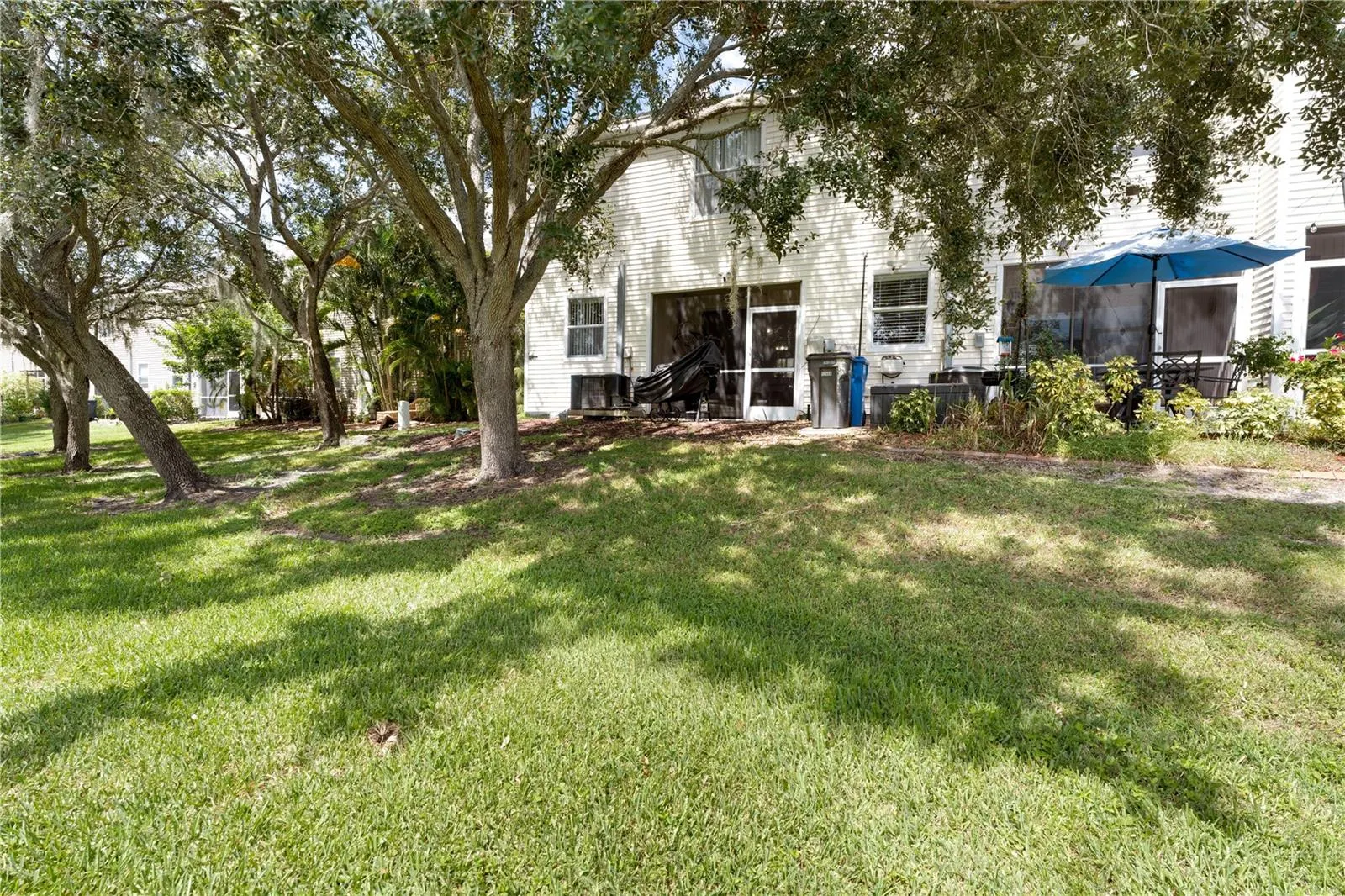 12468 COUNTRY WHITE CIR