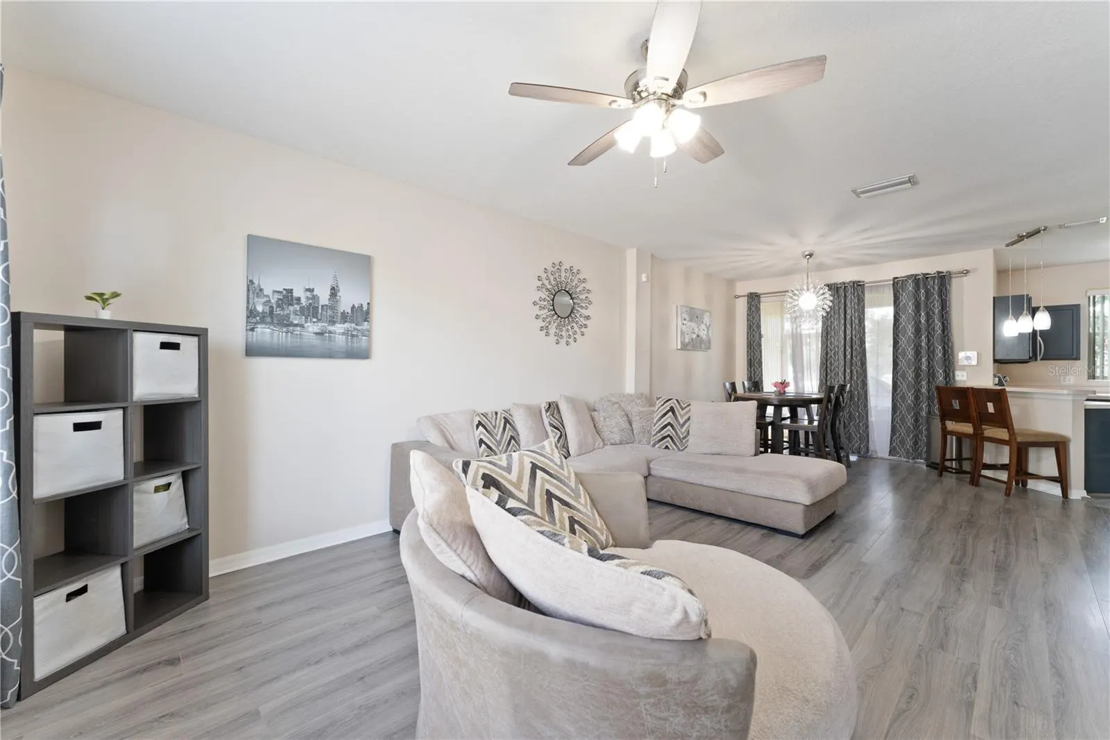 12468 COUNTRY WHITE CIR