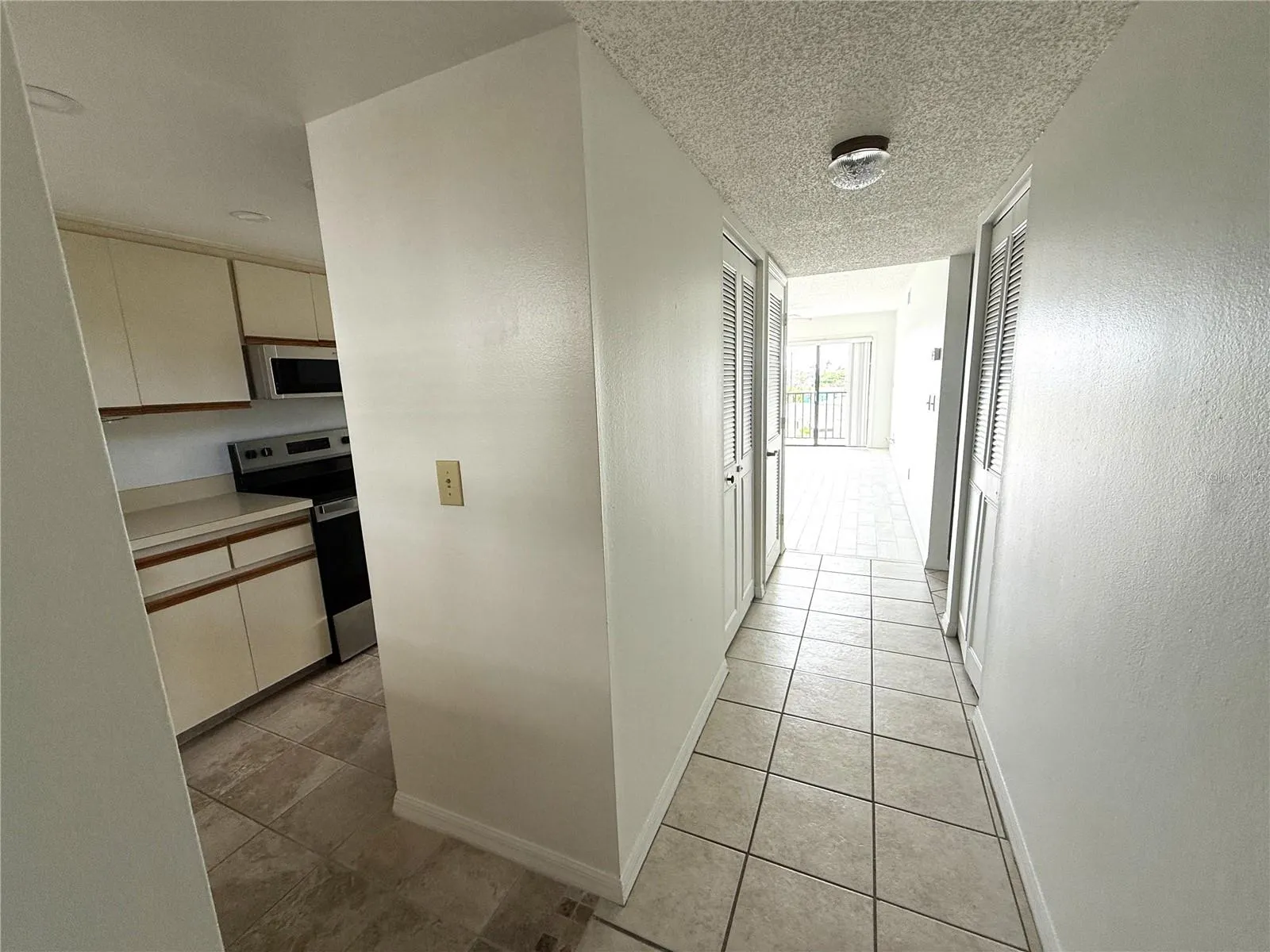 145 116TH AVE #303, #303