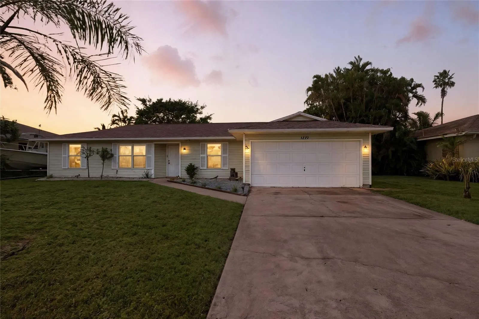 1222 SE 23RD AVE