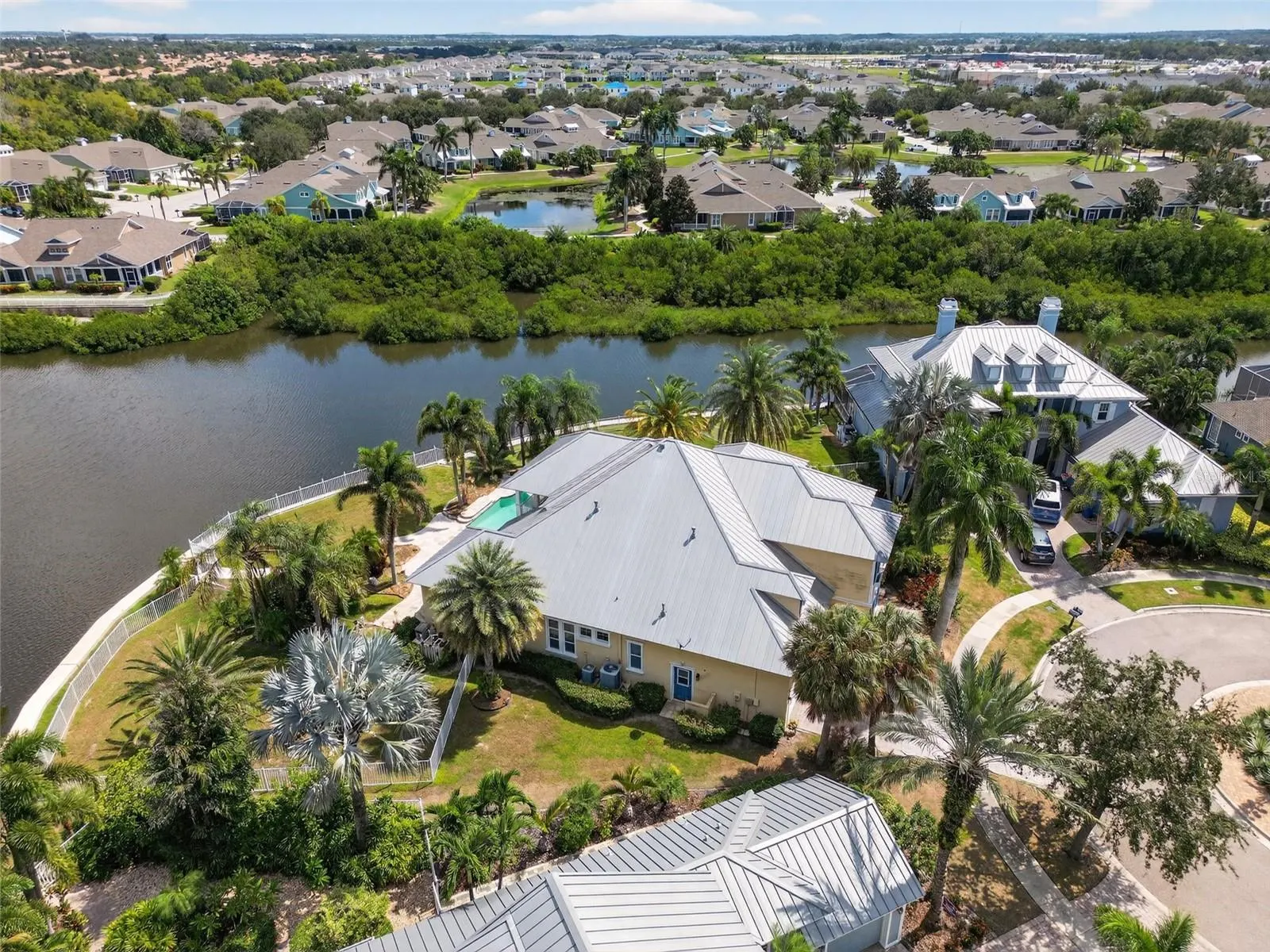 5617 SEAGRASS PL