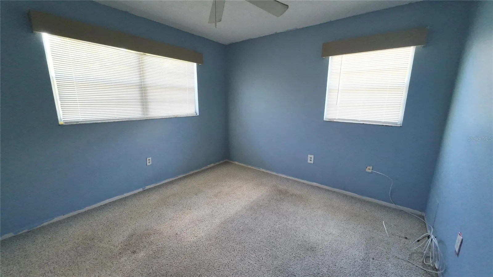 623 PARK CIR