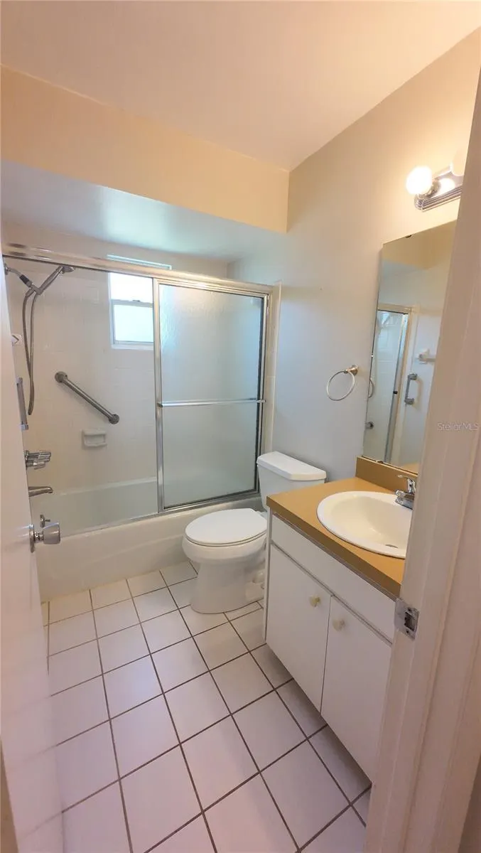 623 PARK CIR