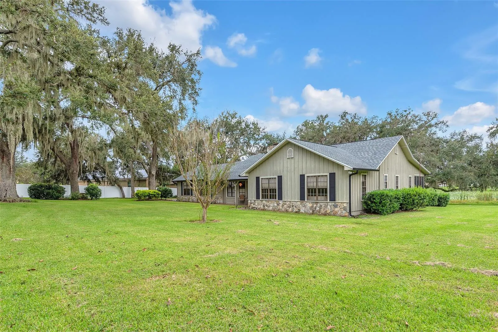 1204 JOE HENRY WHEELER DR
