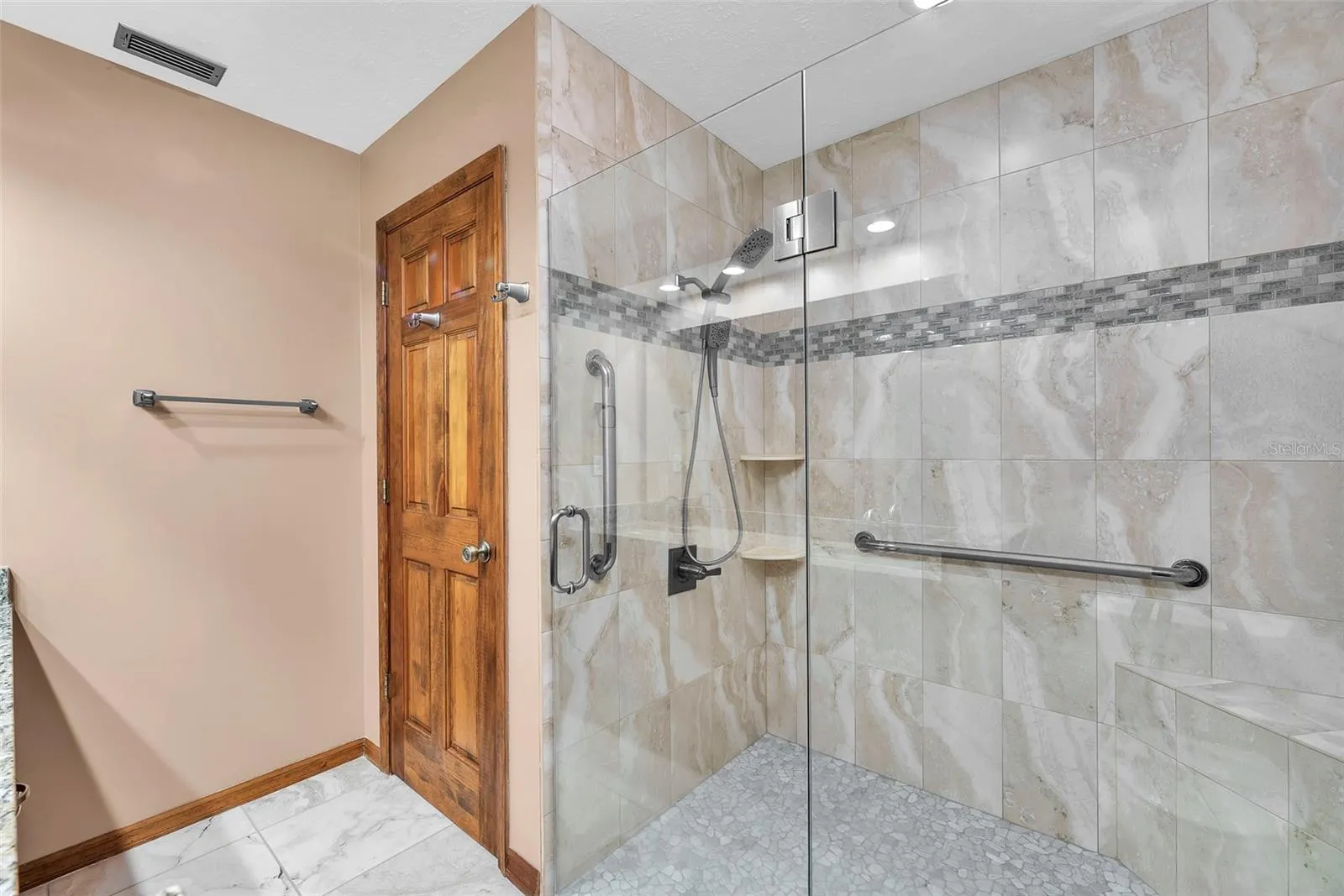 1204 JOE HENRY WHEELER DR