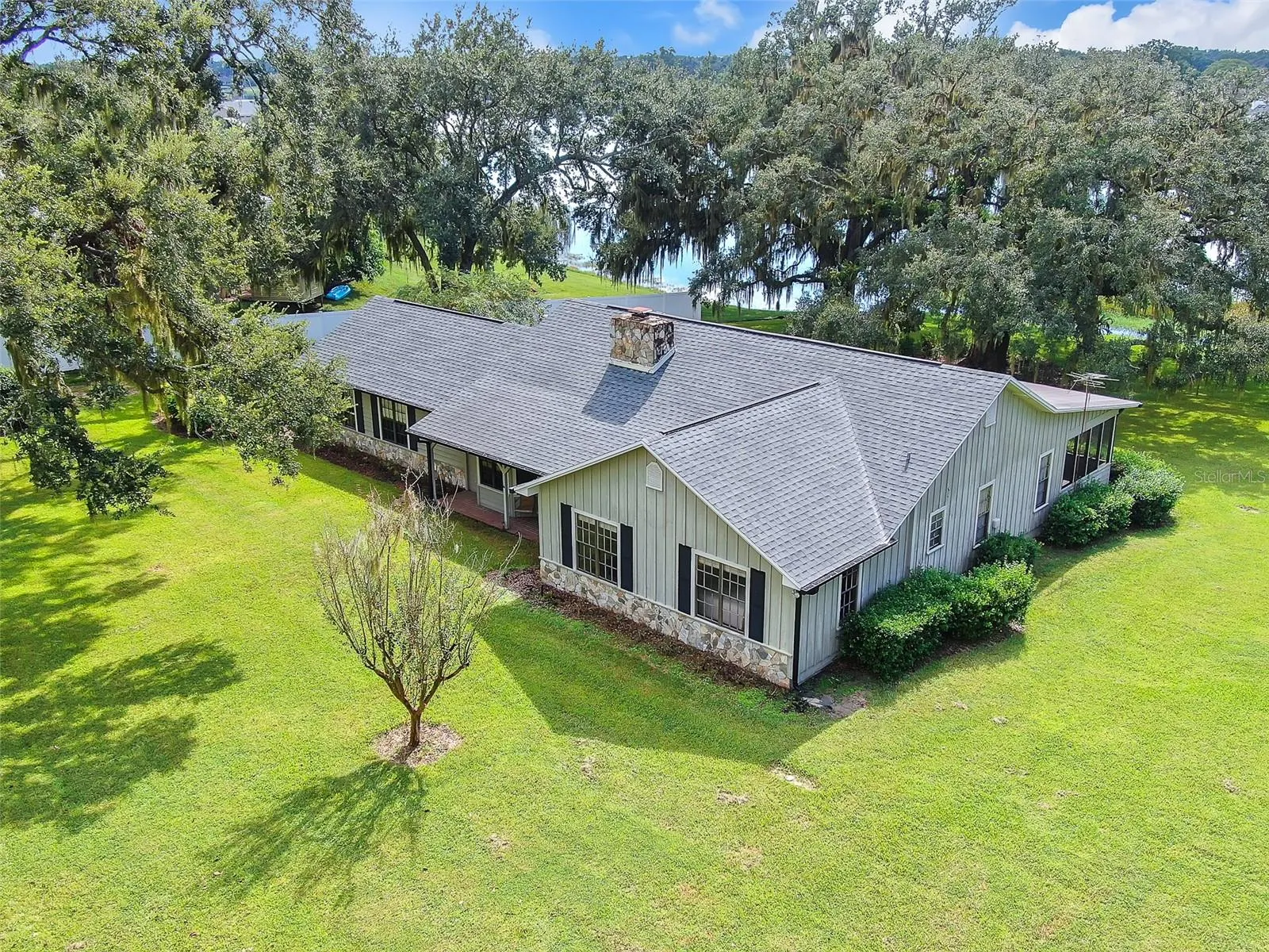 1204 JOE HENRY WHEELER DR