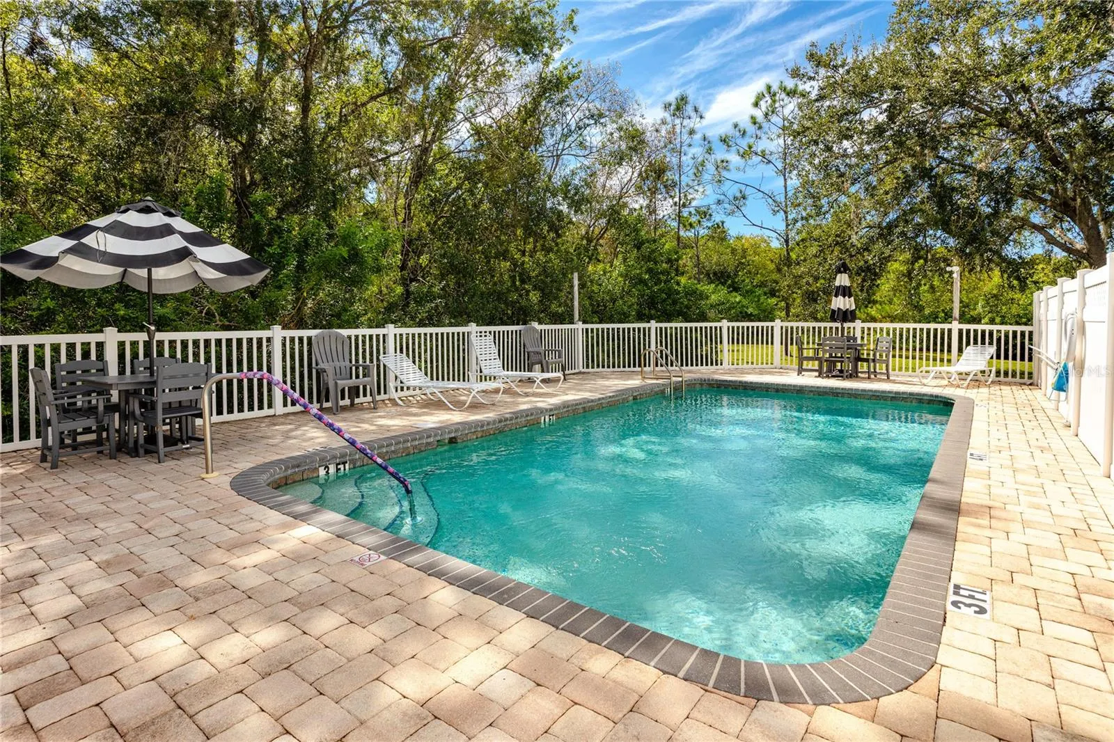 4331 BROOKER CREEK DR