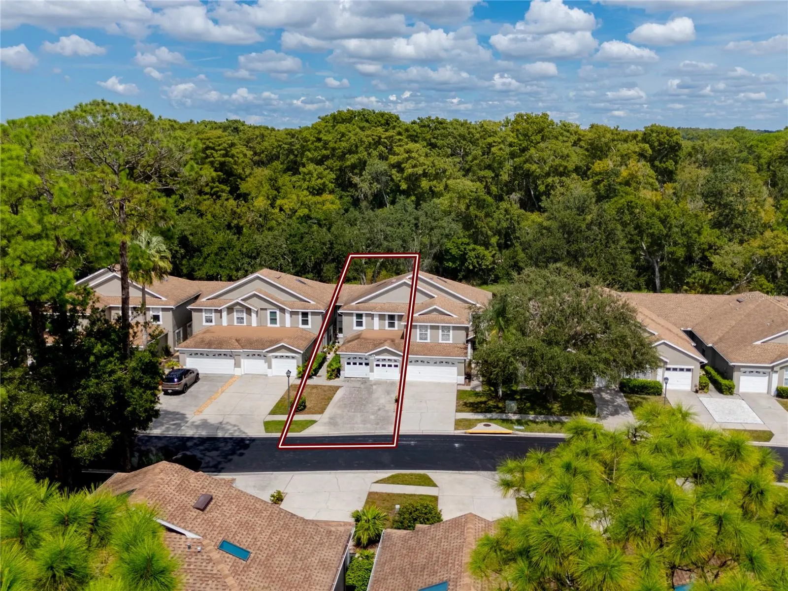 4331 BROOKER CREEK DR