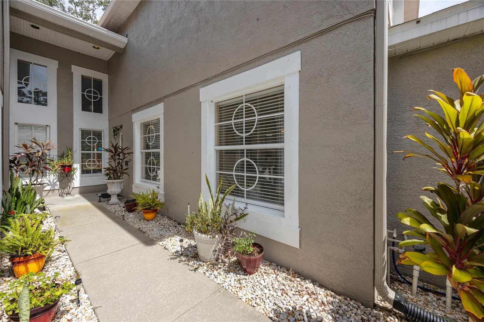 4331 BROOKER CREEK DR